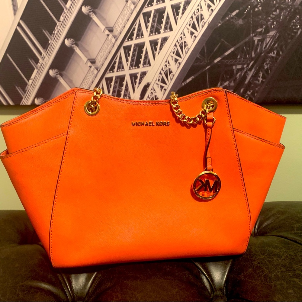 Michael Kors Jet Set shoulder pink bag purse